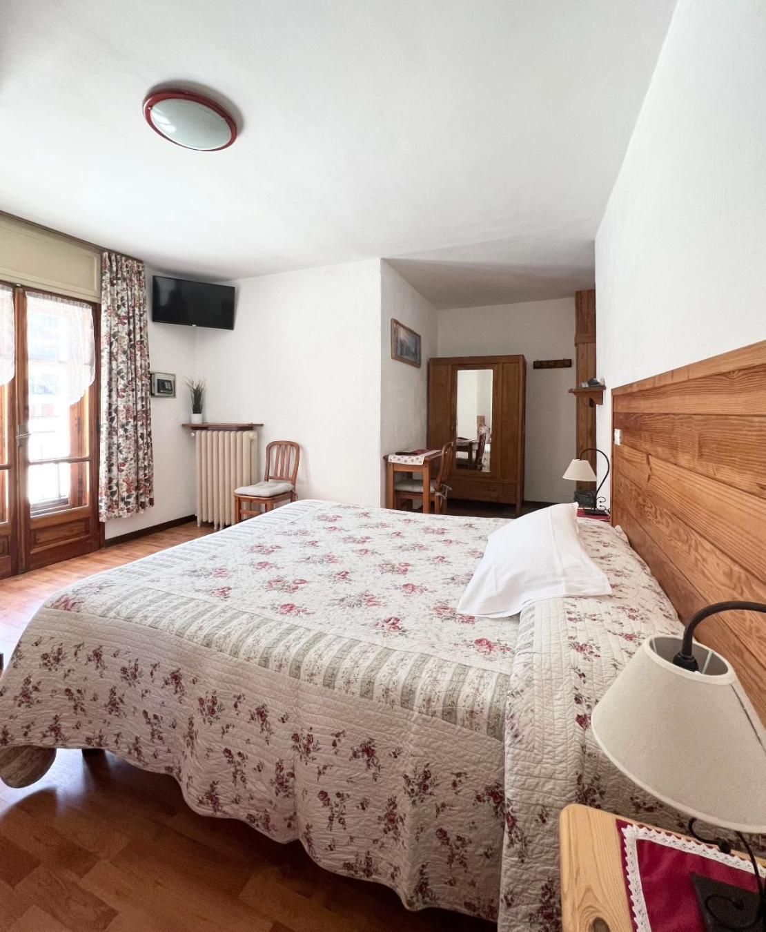 Hotel Villa Cary Oulx Εξωτερικό φωτογραφία