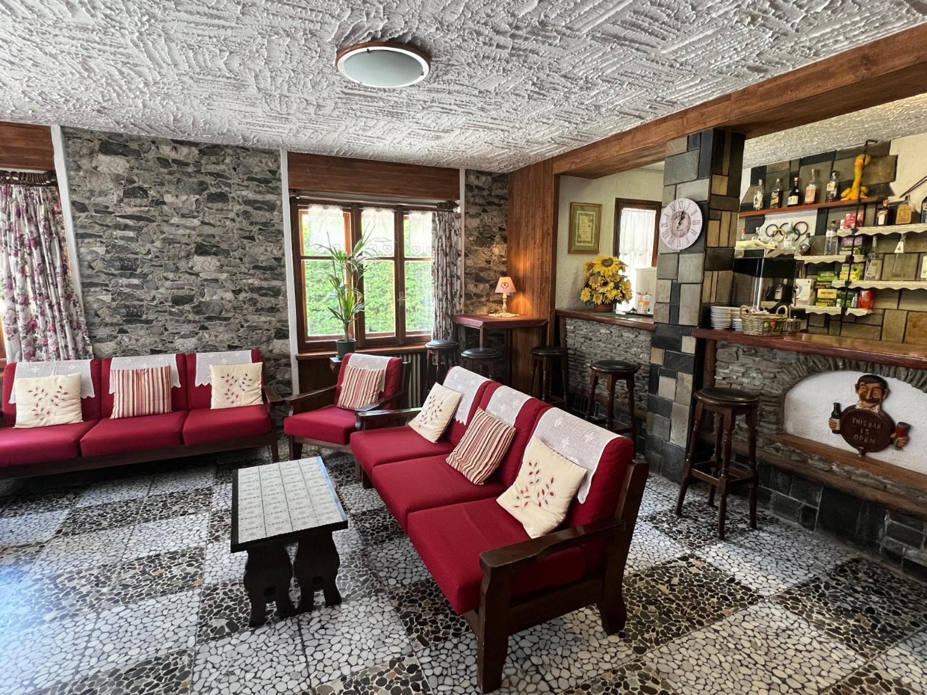 Hotel Villa Cary Oulx Εξωτερικό φωτογραφία