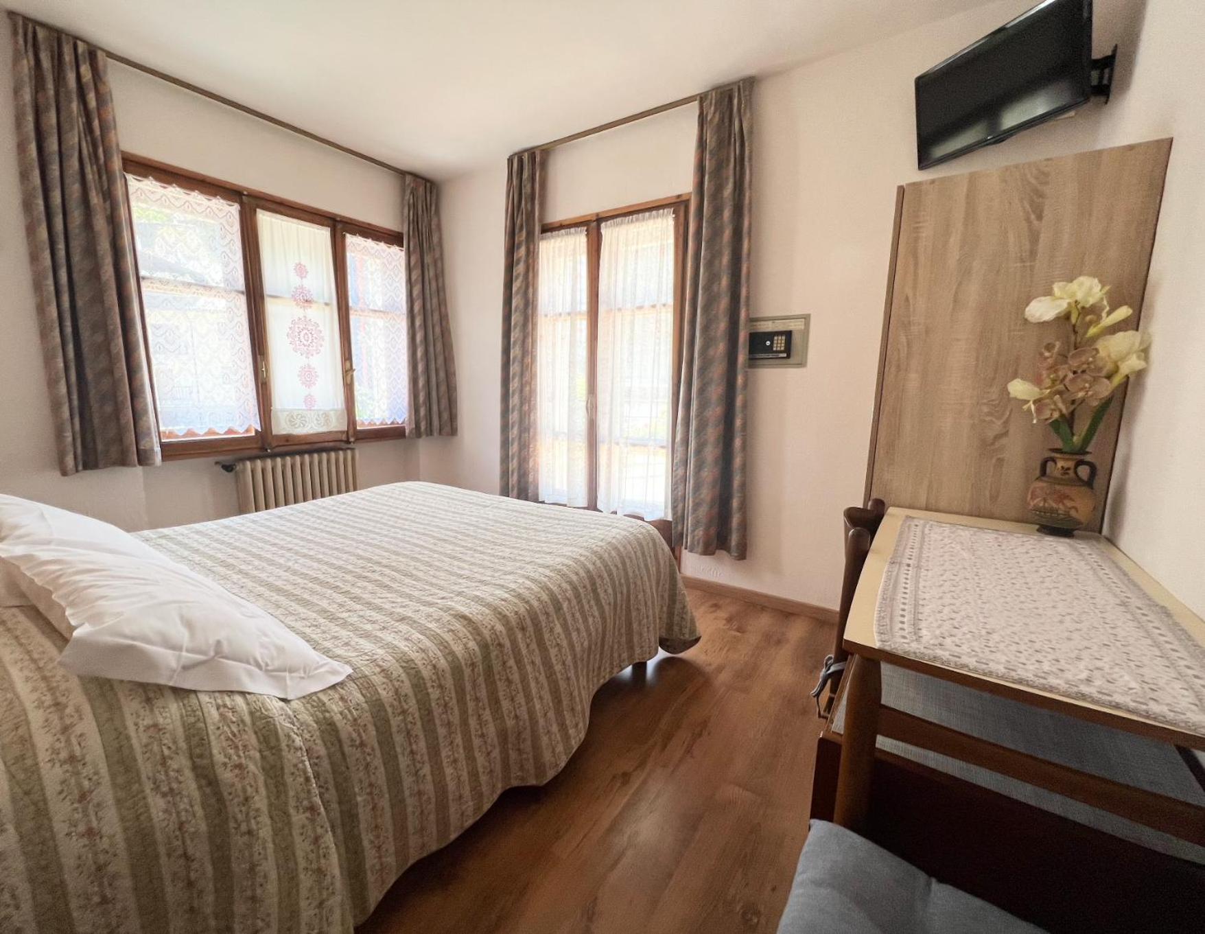 Hotel Villa Cary Oulx Εξωτερικό φωτογραφία